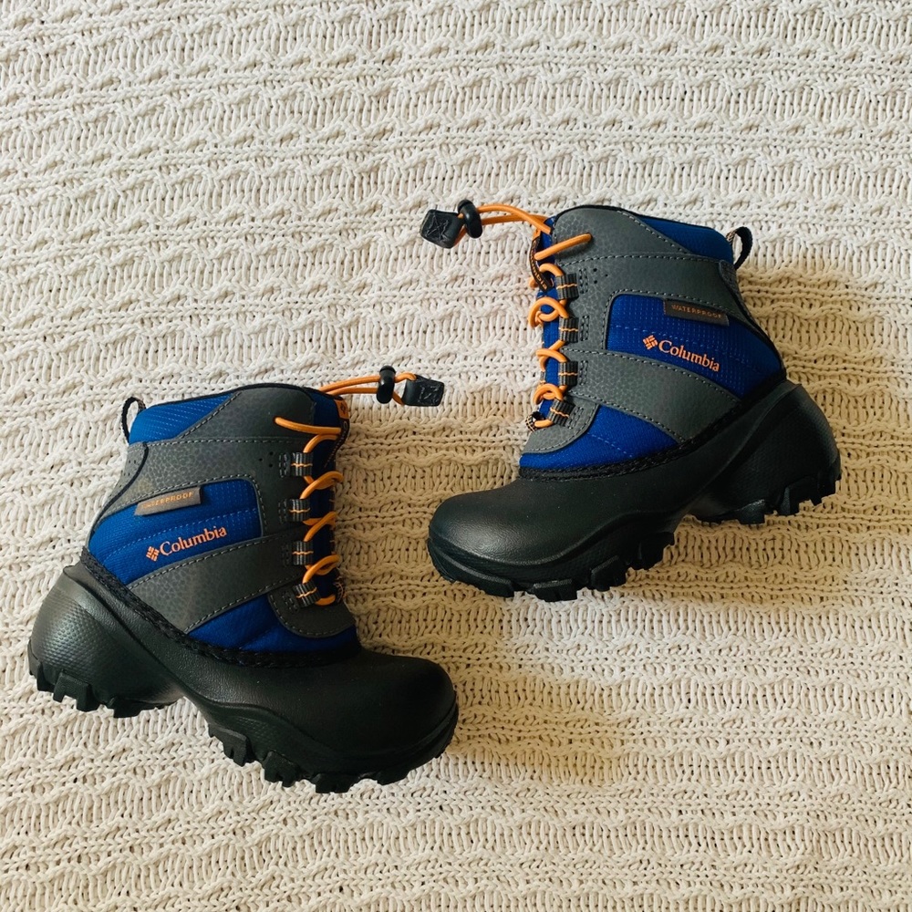 Columbia Boys’ Winter Snow Boots 10